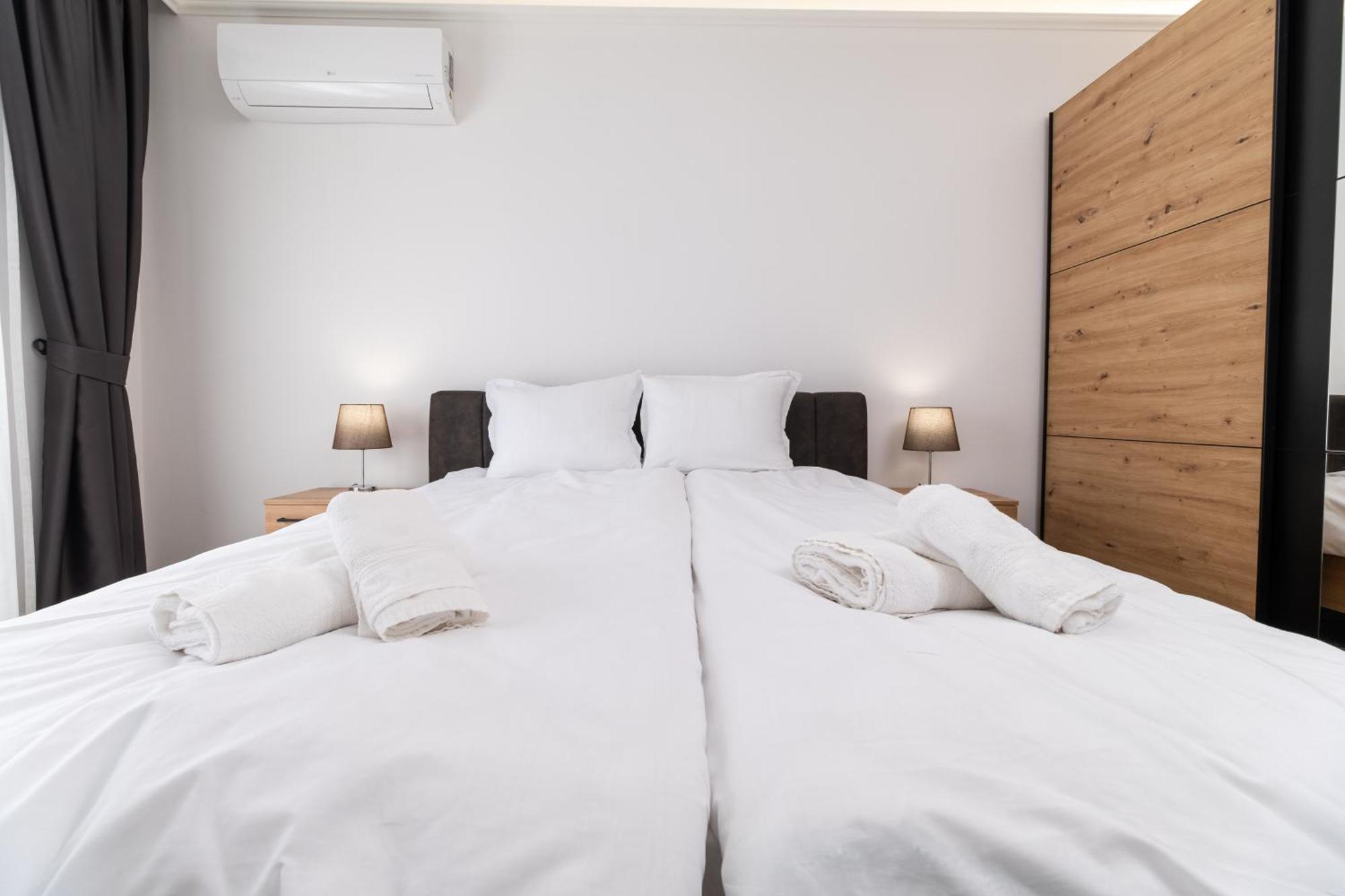 Modern 1-Bedroom Apartments 普罗夫迪夫 外观 照片