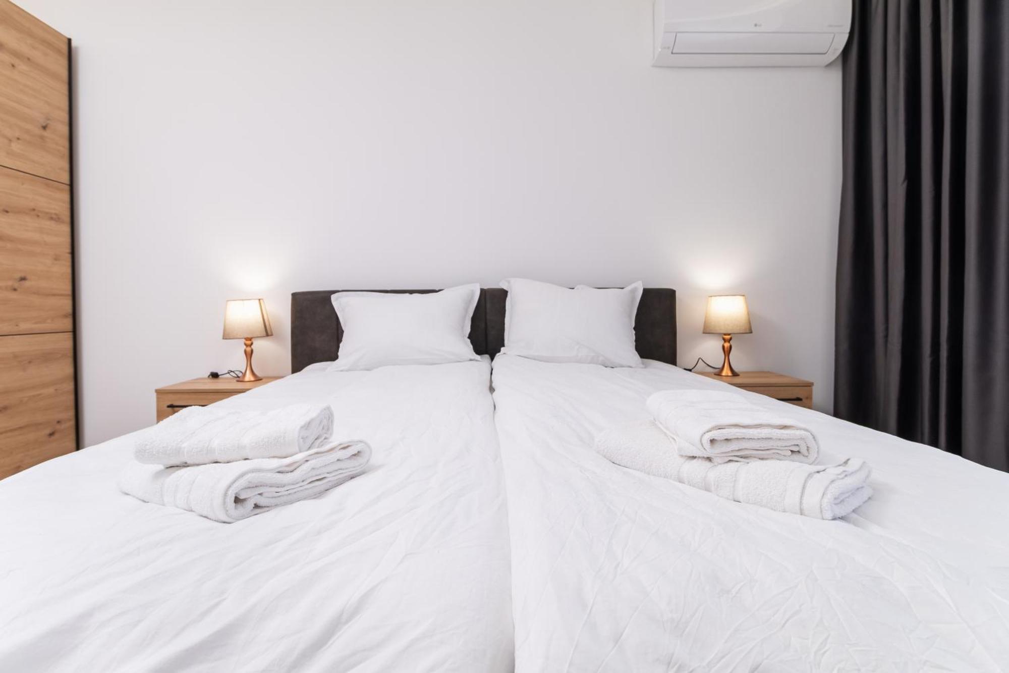 Modern 1-Bedroom Apartments 普罗夫迪夫 外观 照片