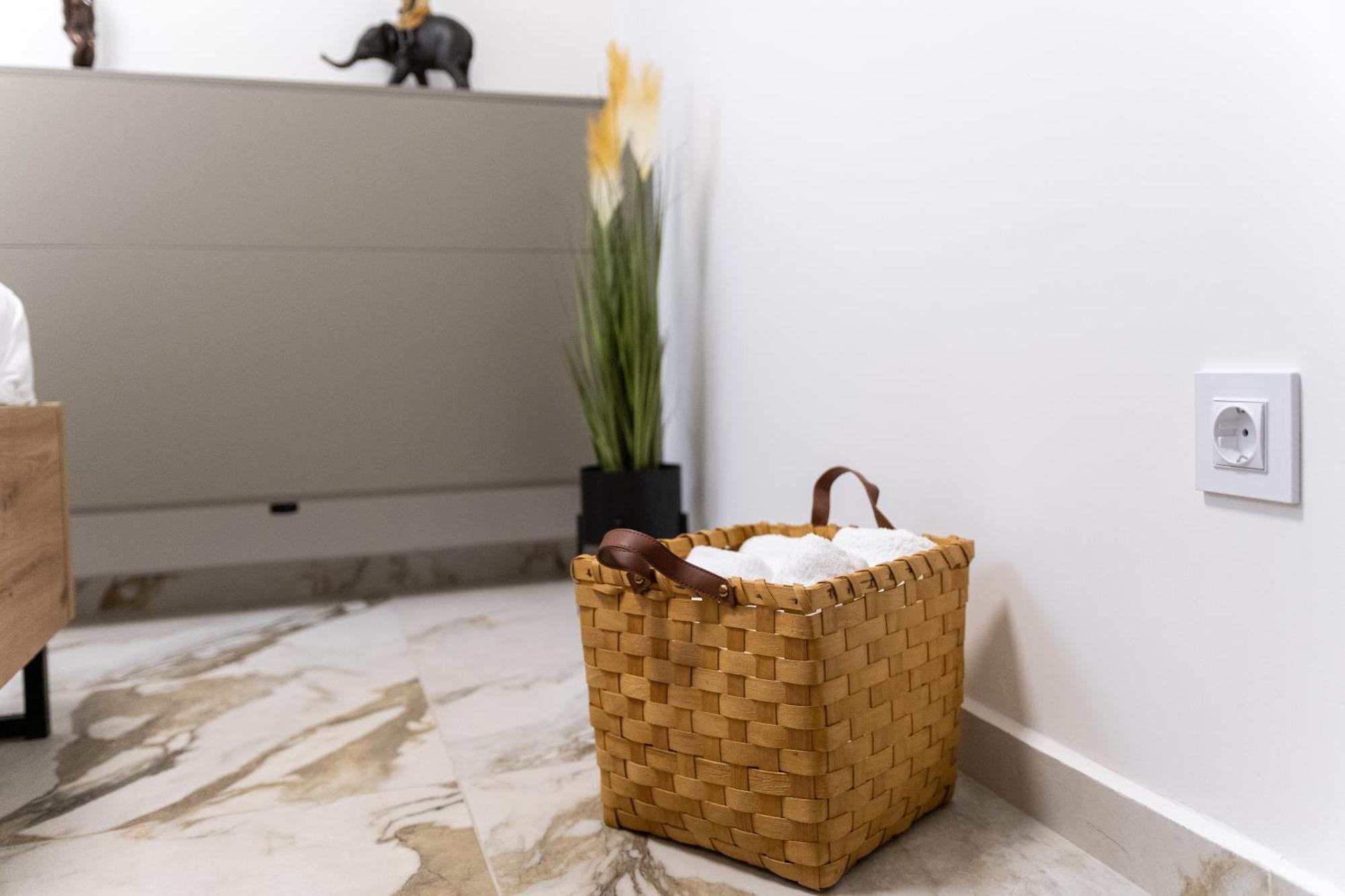 Modern 1-Bedroom Apartments 普罗夫迪夫 外观 照片